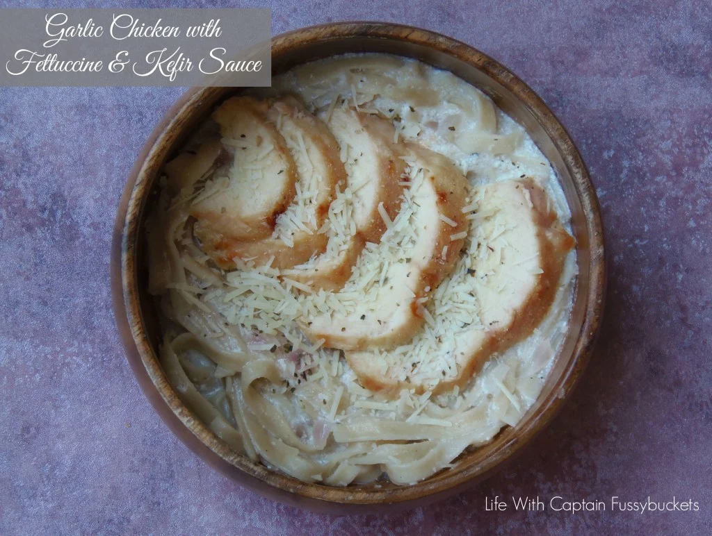 Garlic Chicken with Fettuccine & Kefir Sauce Garlic Chicken With Fettuccine & Kefir Sauce