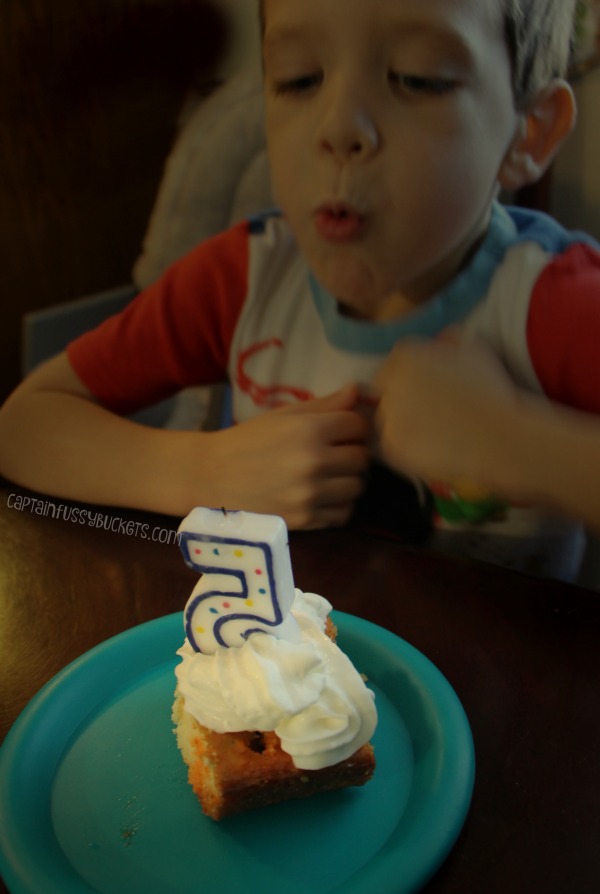 coconut-cream-birthday-cake-3