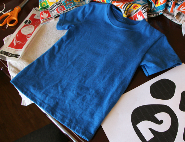 paw-patrol-shirt-diy