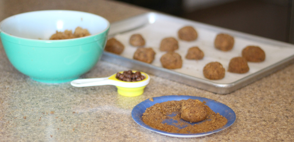 chocolate snickerdoodle cookies 4