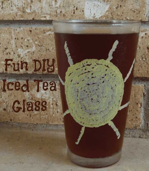 Cool Down With a DIY Iced Tea Glass FULL of Half Iced Tea & Half Lemonade
