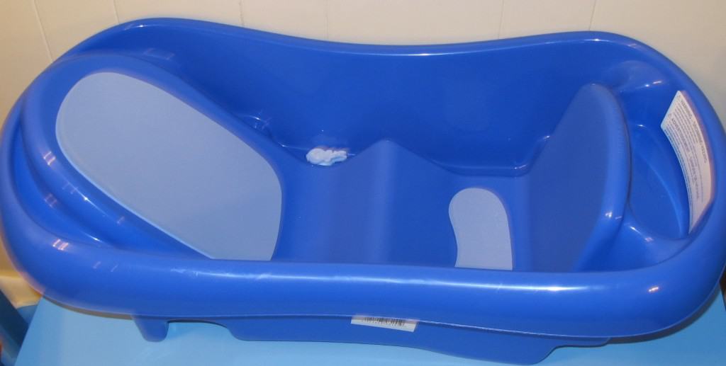 The First Years Sure Comfort Newborn to Toddler Tub