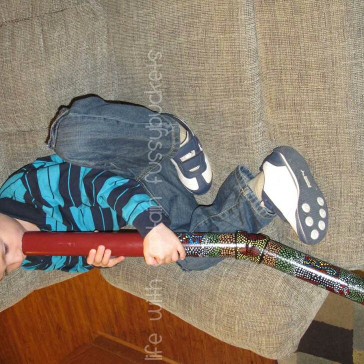 Brotherly Apologies and a Didgeridoo