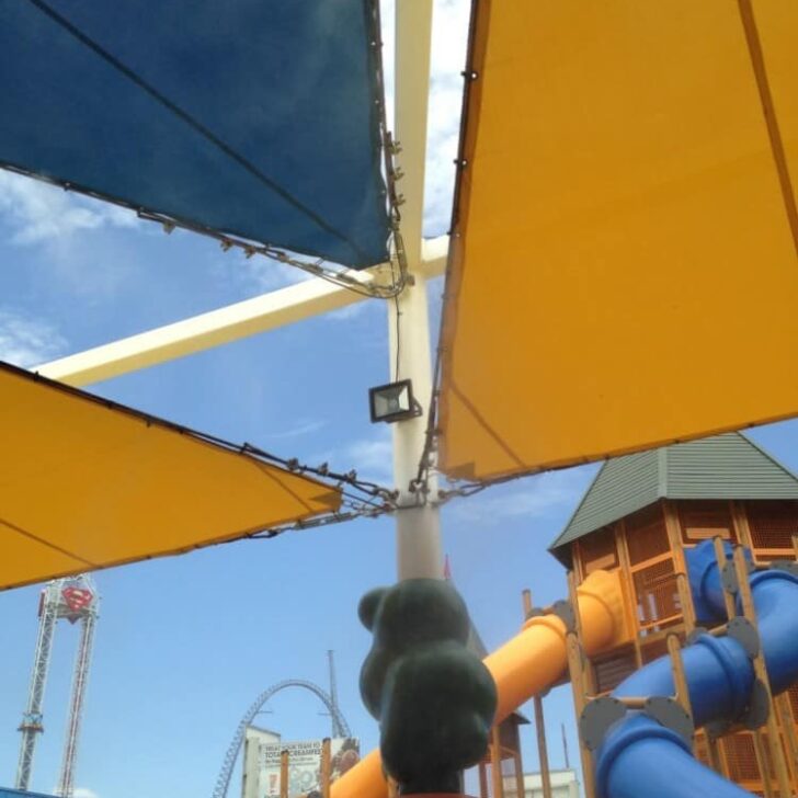 We Said Goodbye to Summer at Six Flags Over Texas!