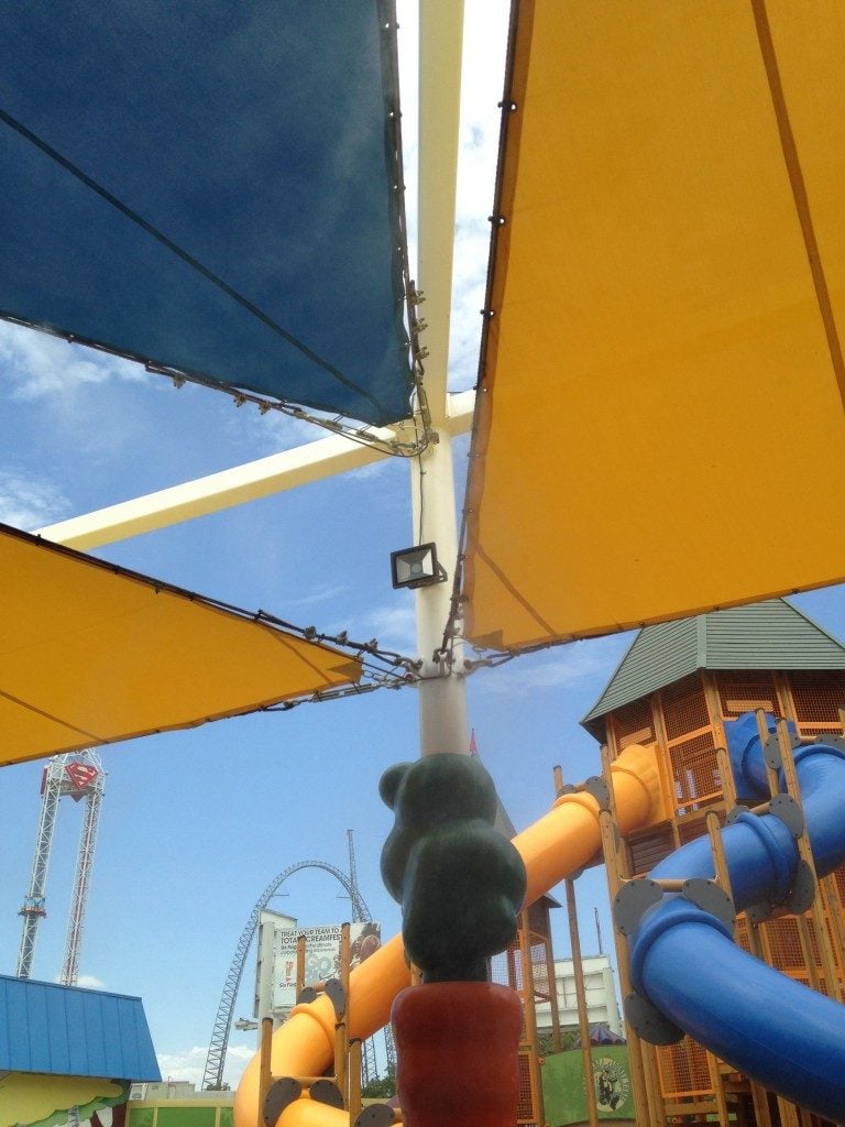 We Said Goodbye to Summer at Six Flags Over Texas!