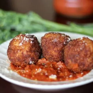 Arancini with Marinara and Broccolini - Create an Italian Inspired Meal