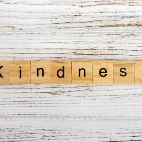 25 Easy Random Acts Of Kindness For People Of All Ages