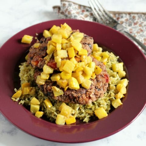 How To Cook For Guests On Different Diets – Prep and Pared Meal Kits