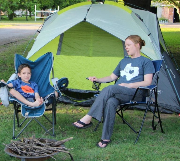 A Backyard Camping Trip - The Best Way To Introduce Kids to the Camping Experience!