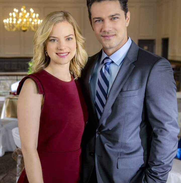 Hallmark Channel’s #JuneWeddings “Marrying Mr. Darcy” Premiering Saturday, June 2nd at 9pm/8c! #MarryingMrDarcy