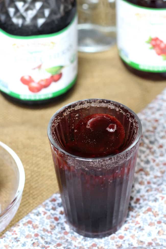 tart cherry spritzer