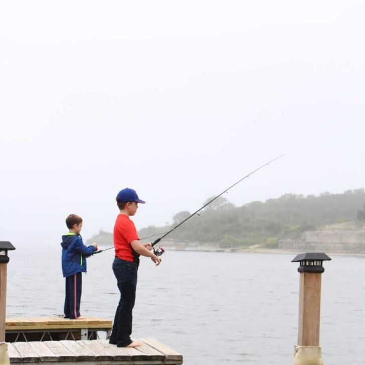 Why a Family Fall Getaway to the Lake is Exactly What You Need This Weekend!