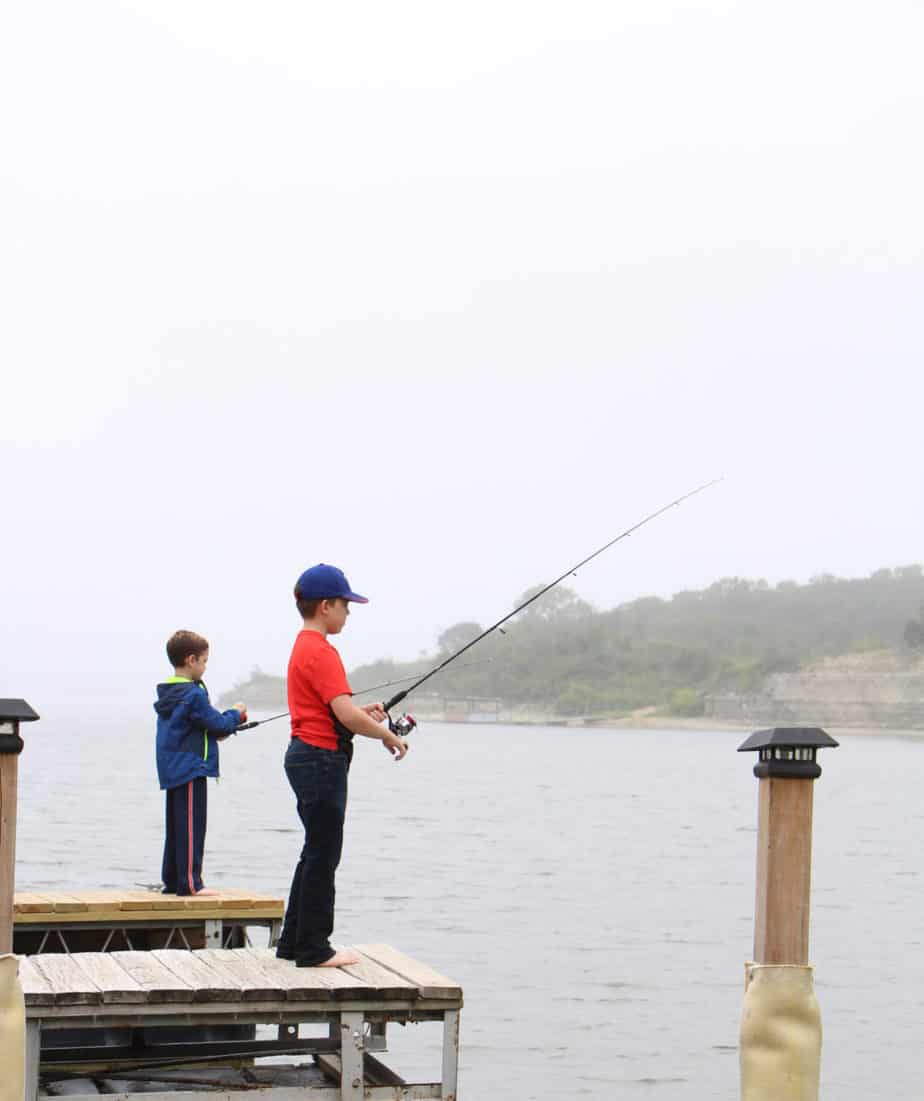 Why a Family Fall Getaway to the Lake is Exactly What You Need This Weekend!