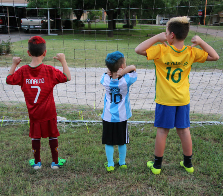 How to Keep Sports Fabric Shirts and Jerseys in Top Condition