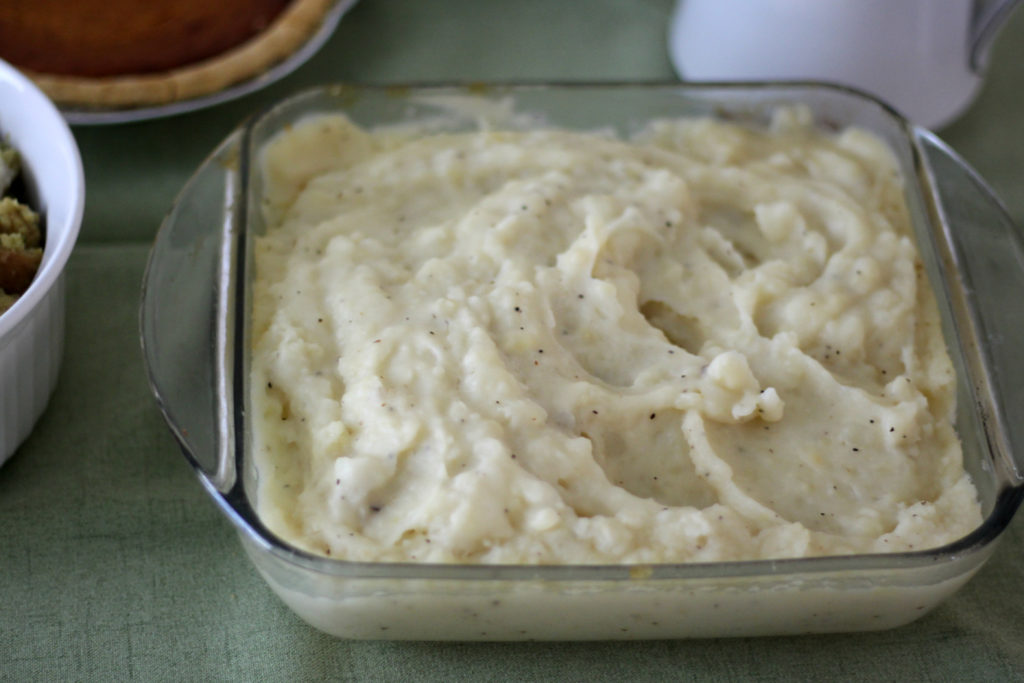 Look Like a Pro Chef with Boston Market Complete Thanksgiving Meals