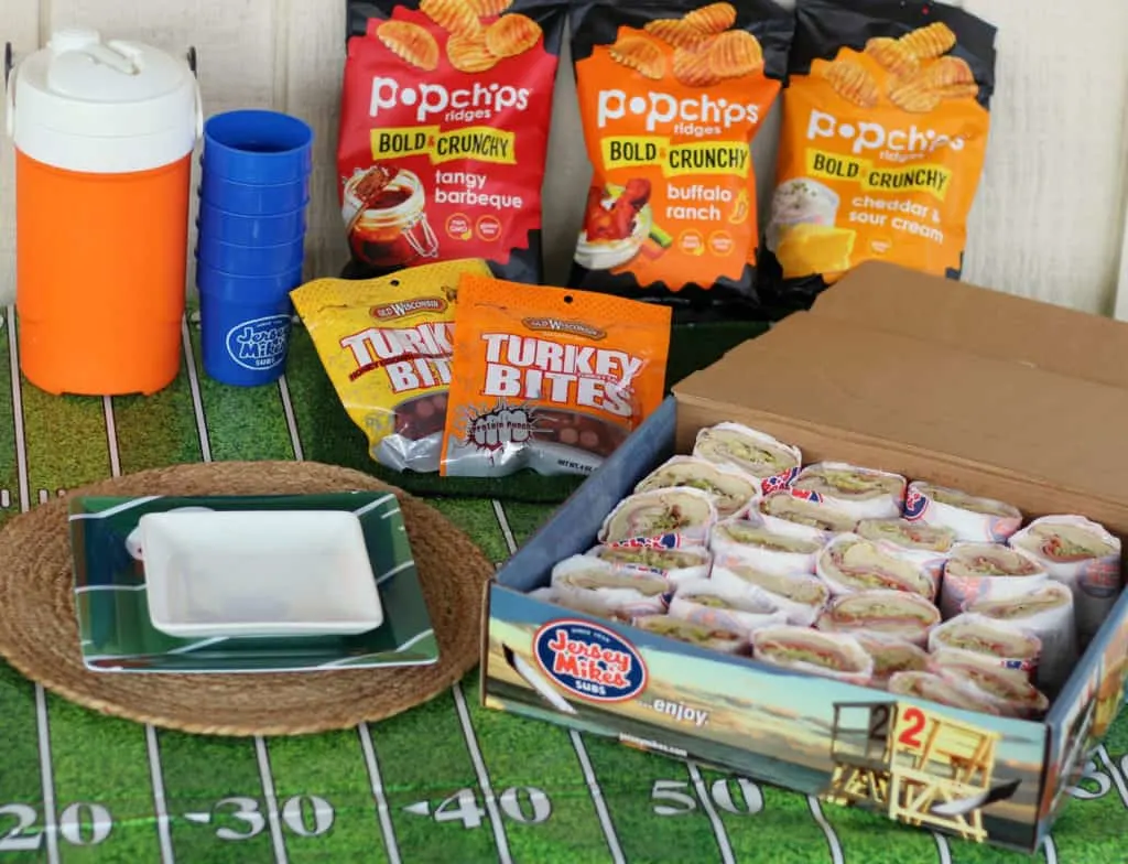 babble boxx jersey mikes catering box football game food