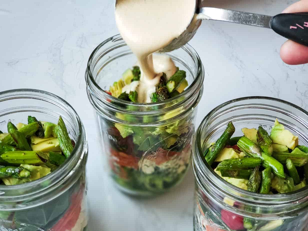 Cashew Aoli Mason Jar Salad – Whole 30 Approved Salad in the Perfect Portions!