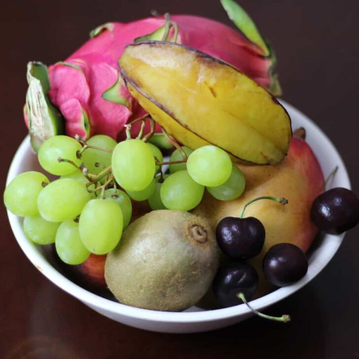 Fun Ways to Get Your Family to Try New Fruits
