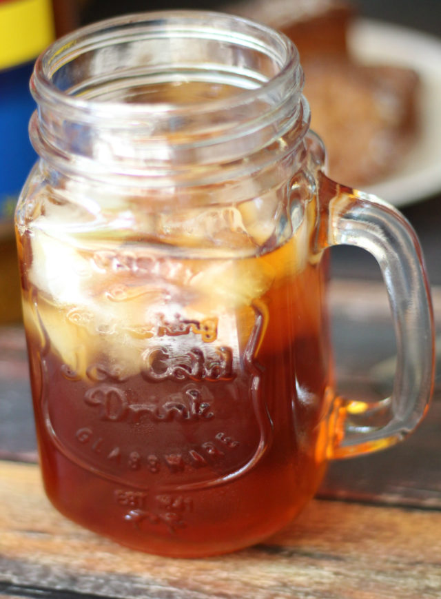 Spiced Apple Iced Tea - Delicious Fall Flavor