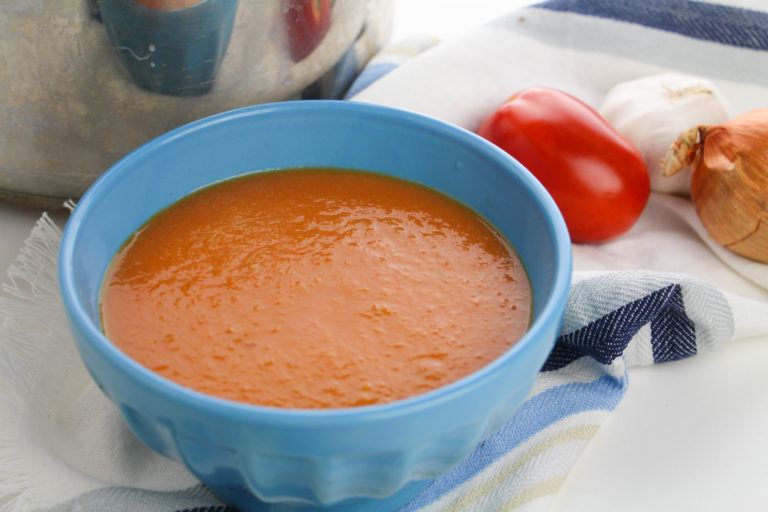 Instant Pot Tomato Soup Recipe with Fresh Tomatoes
