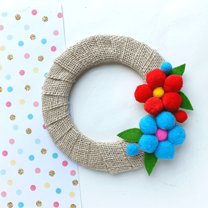 Flower Pom Pom Wreath DIY Craft Tutorial