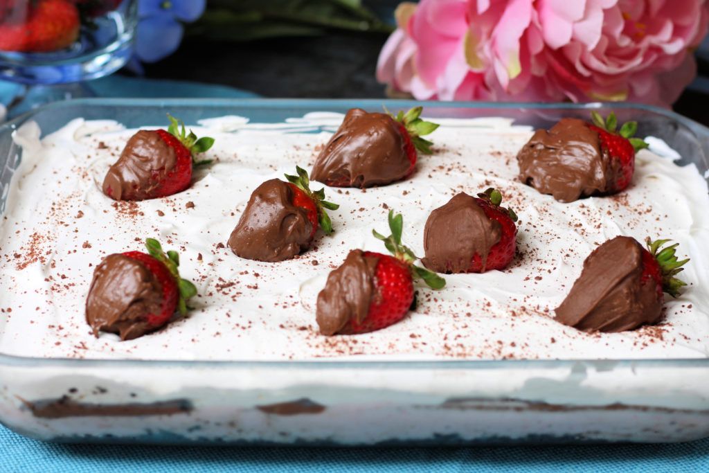 chocolate covered strawberry dessert