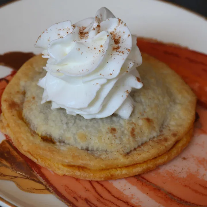 Air Fryer Pumpkin Pie Pop Tarts