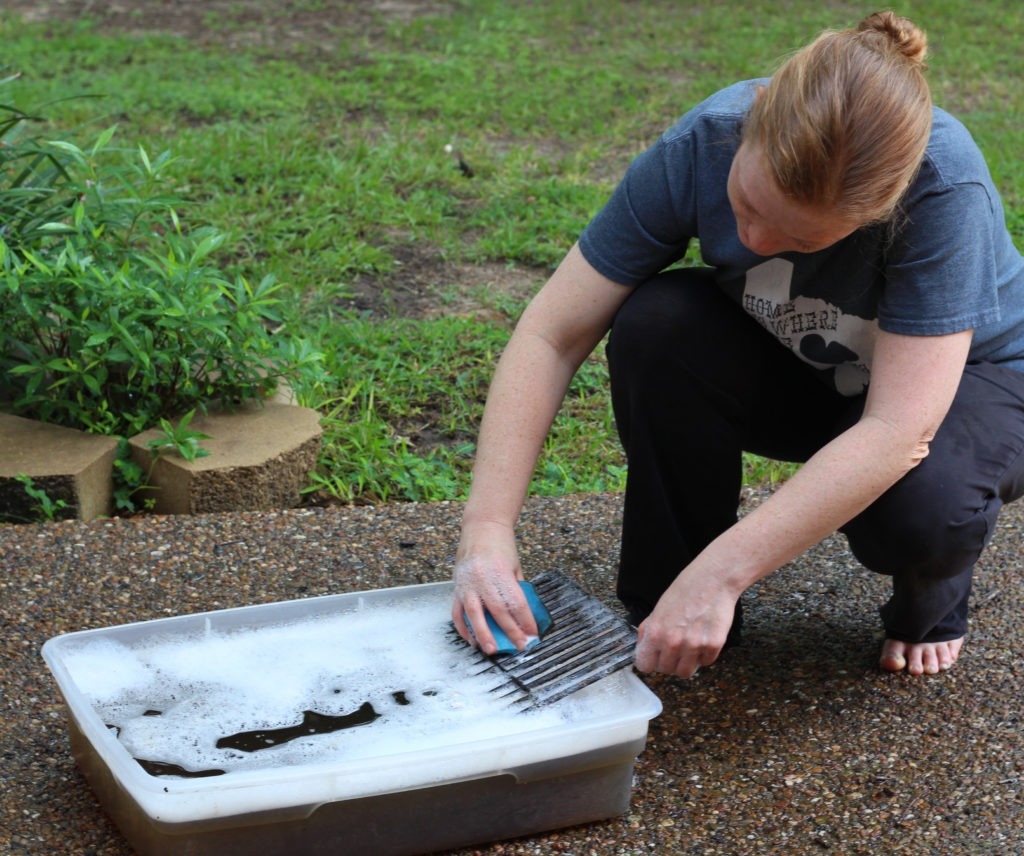 how to clean a grill grate