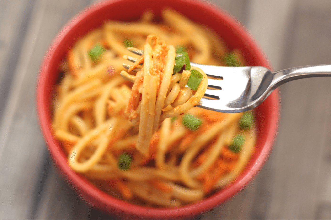 15 Minute Noodles with Spicy Peanut Sauce Recipe
