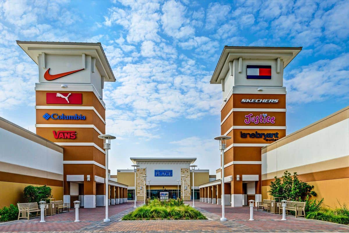 Stores open on thanksgiving austin tx