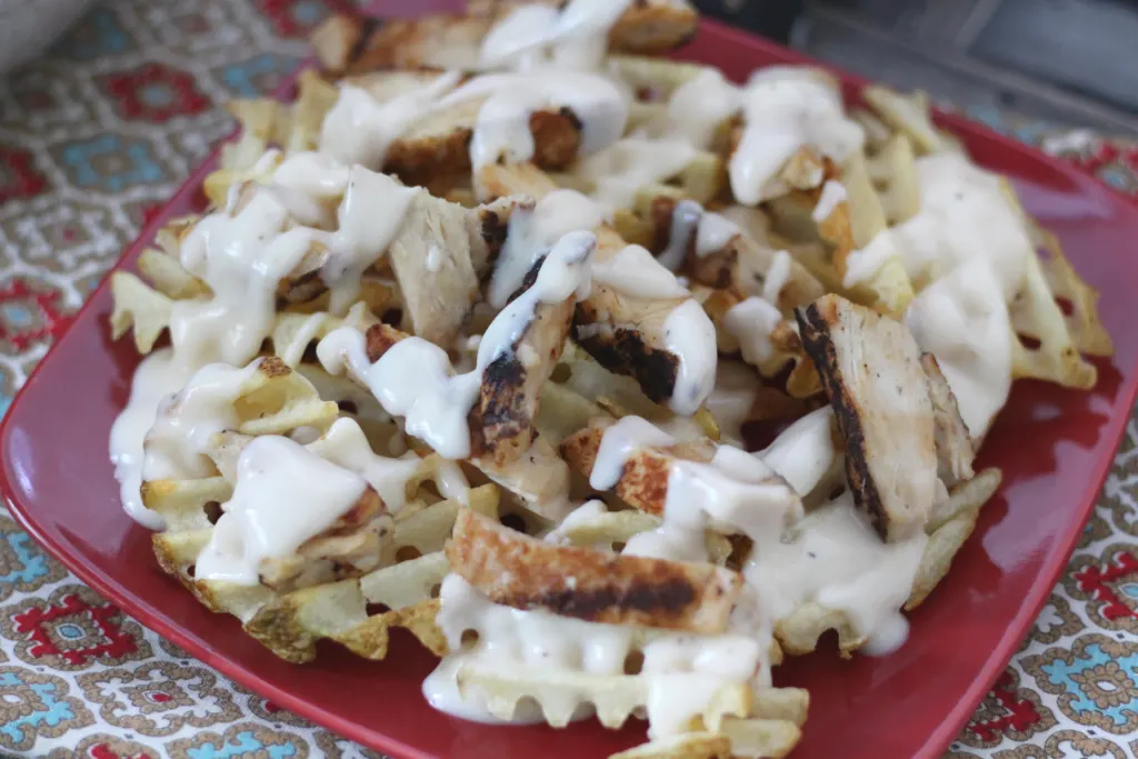 grilled chicken alfredo fries