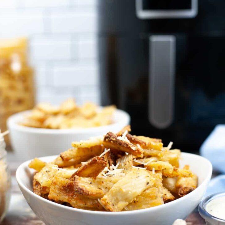 Air Fryer Pasta Chips – Delicious Appetizer Recipe!