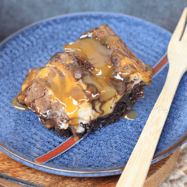 Caramel Apple Cheesecake Brownies