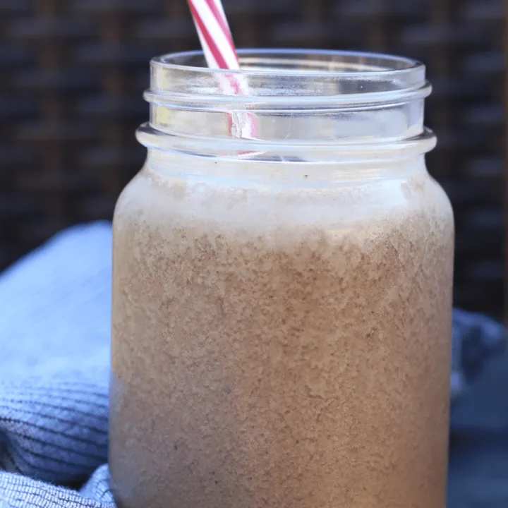 Chocolate Recovery Breakfast Smoothie Recipe