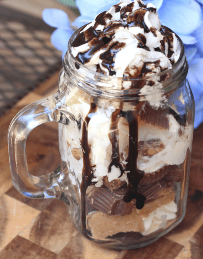 easy reeses cheesecake dessert in a jar