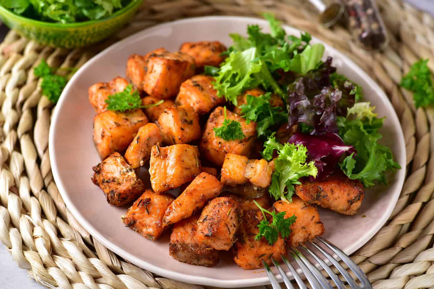 air fryer salmon bites