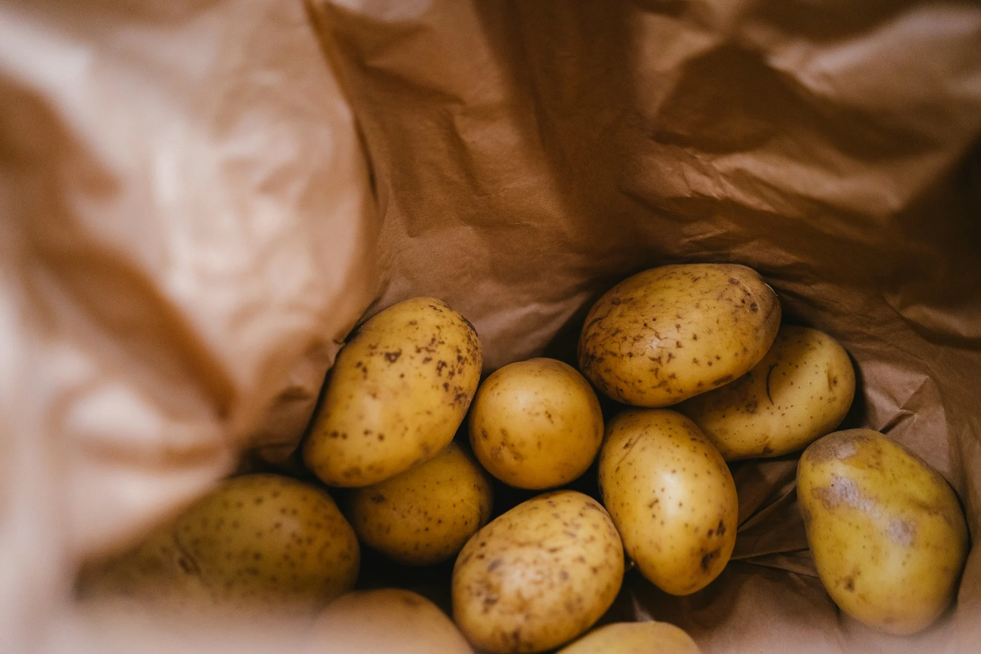 how to store potatoes