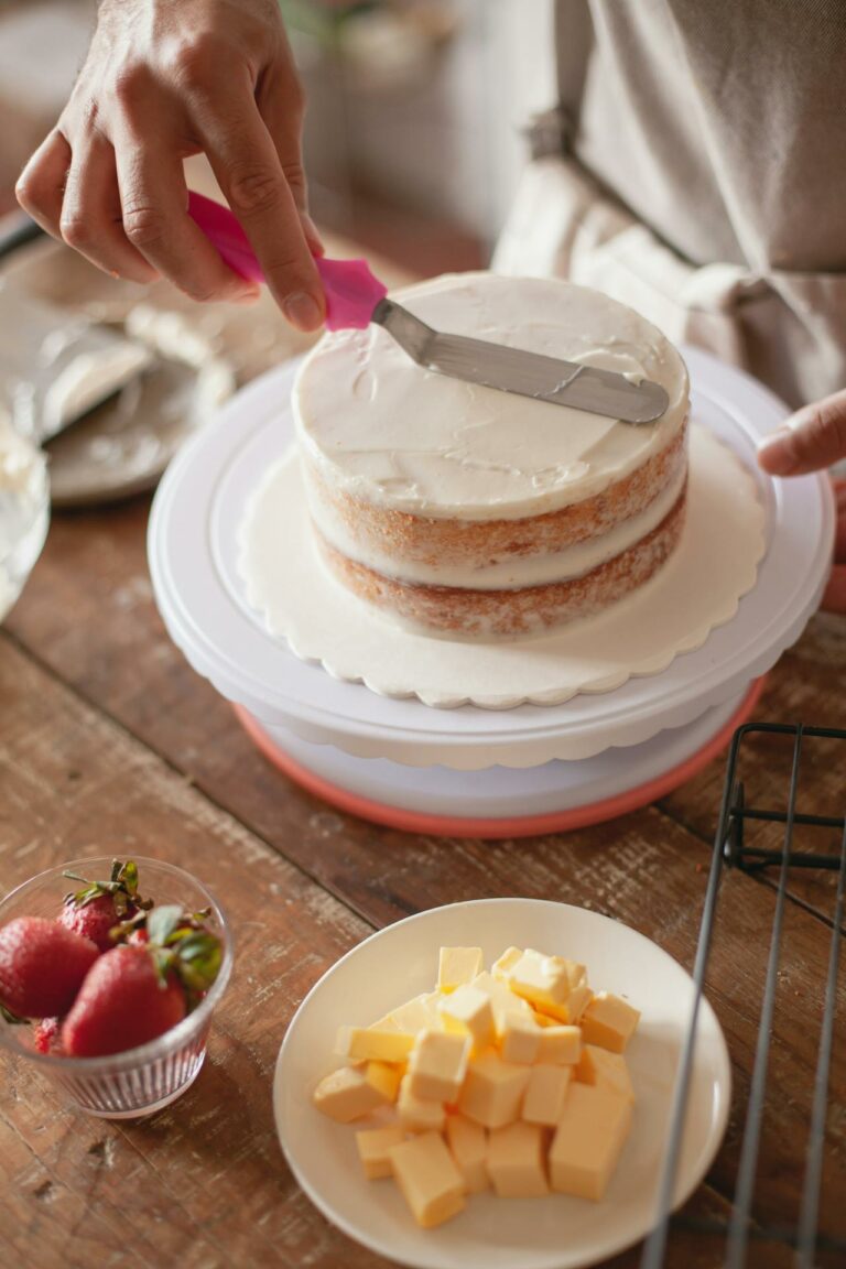 How to Start a Cake Business from Home