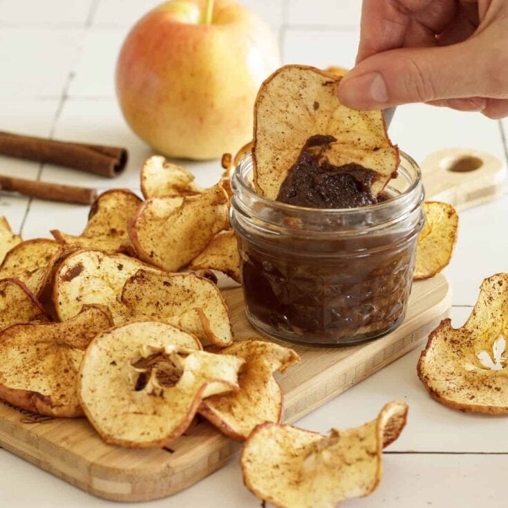 Image for Crispy Air Fryer Apple Chips