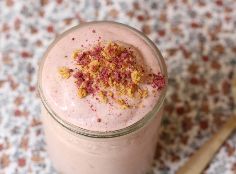 Easy Black Currant Cream Recipe - Vegan and Gluten Free