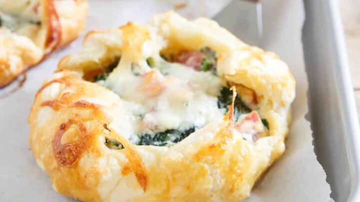 Image for Ham Cheese and Spinach Breakfast Pies - Homemade Mini Breakfast Pies