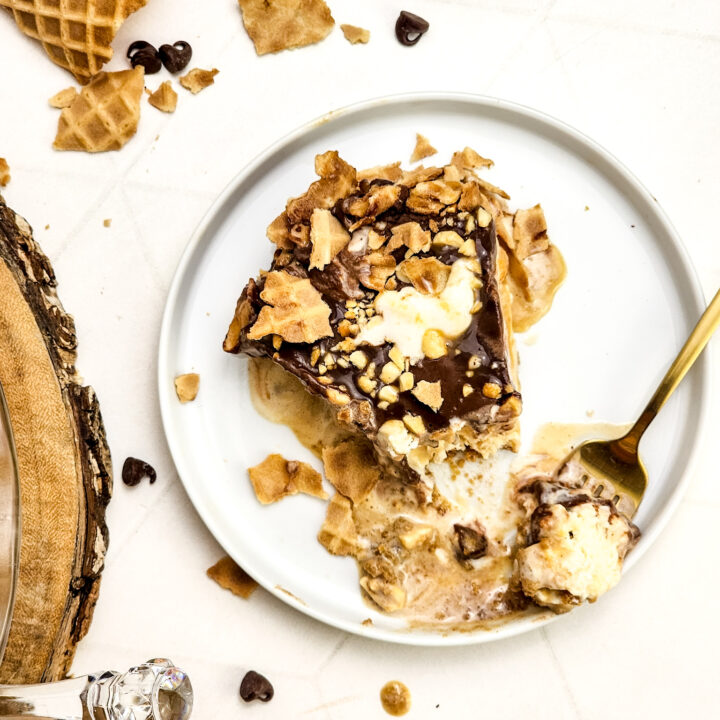 Drumstick Ice Cream Pie - The Perfect Summer Dessert!