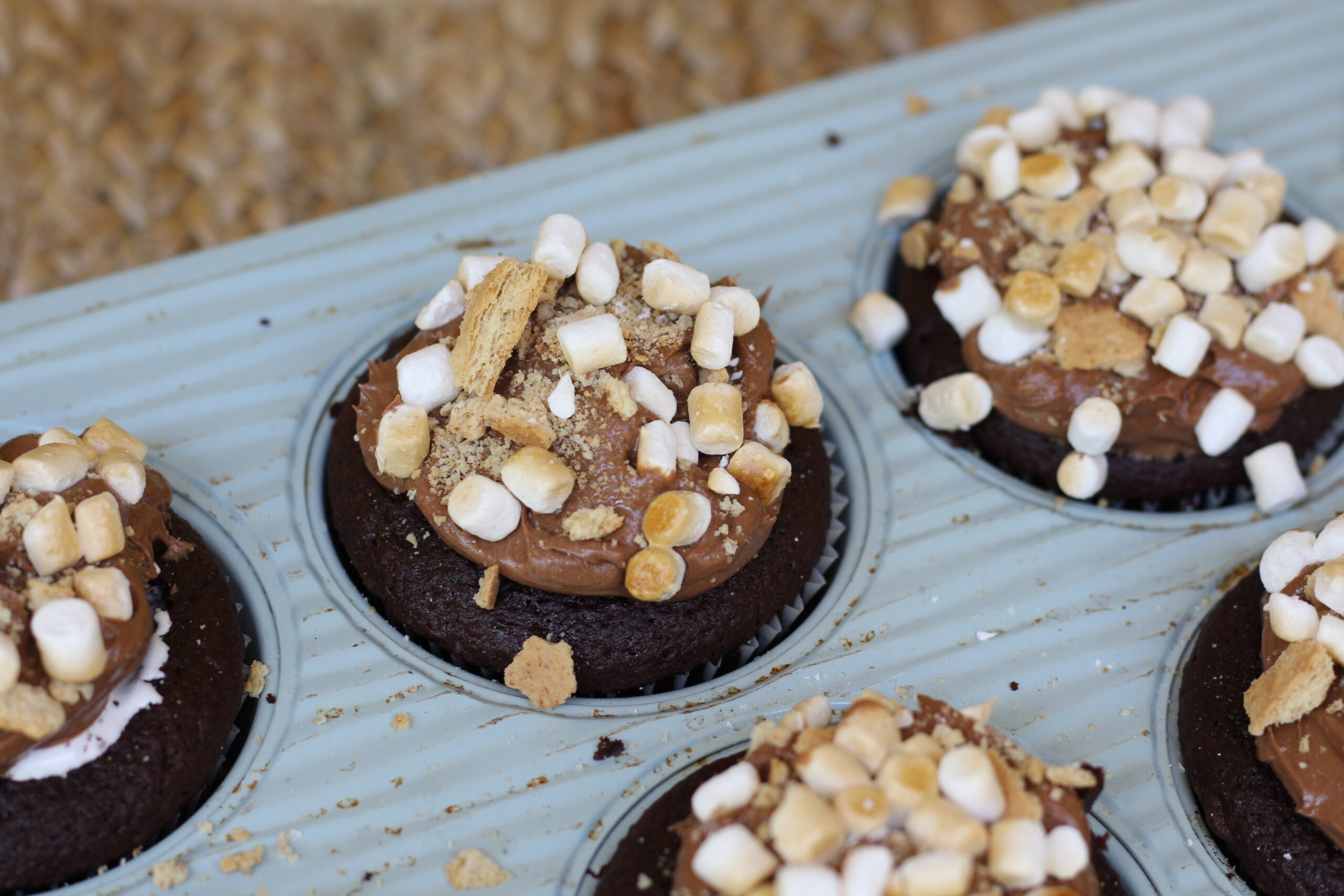 s'mores cupcakes
