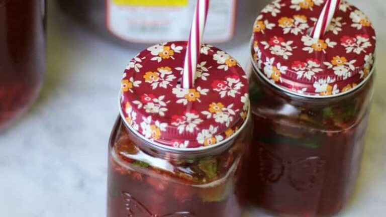 Cool Down Instantly with These 10 Flavor-Packed Iced Teas