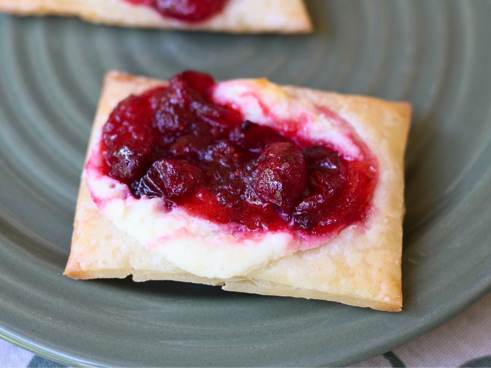 cranberry cream cheese pastries
