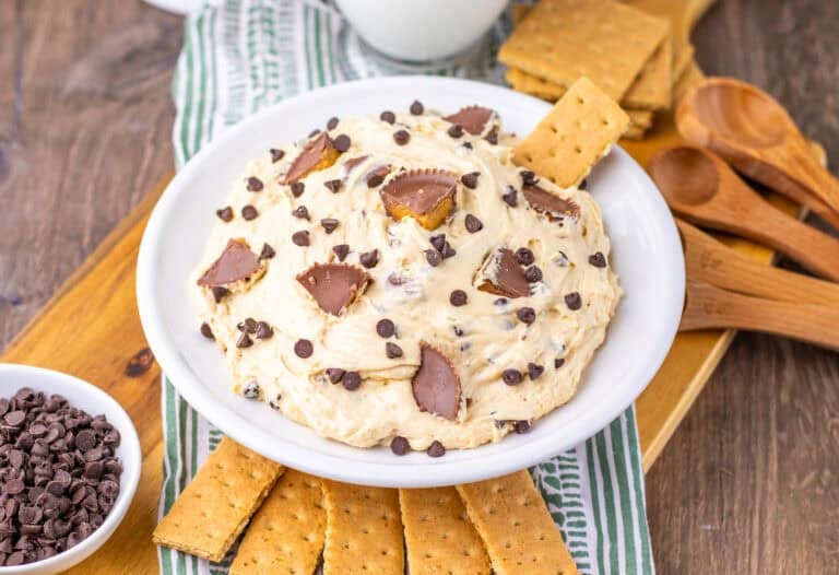 Peanut Butter Fluff Dip