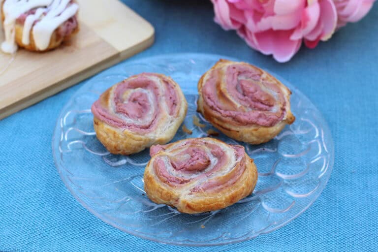 Strawberry Cream Cheese Pastries (Only Two Ingredients!)