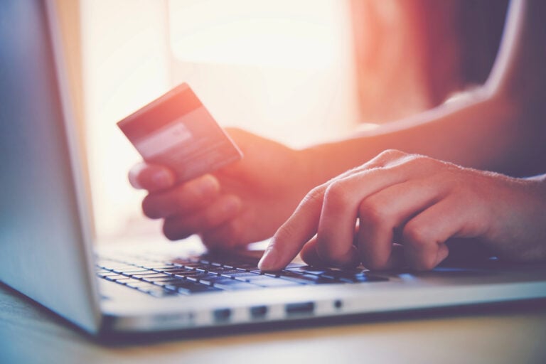 How to Save The Most Money with Online Shopping