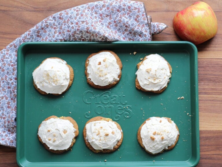 Apple Cinnamon Toast Crunch Cookies