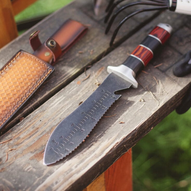 Image for Hero Hori Gardening Knife